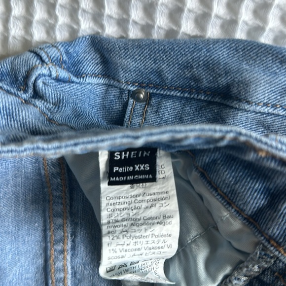 Women’s SHEIN Jean Skirt - Picture 4 of 4